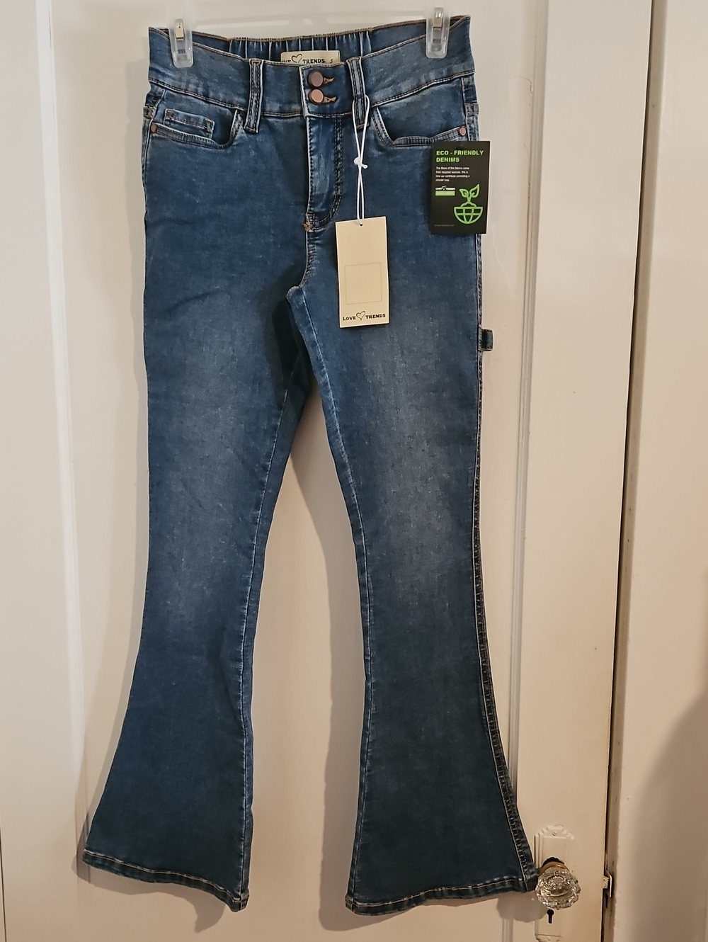 Love Trends Women's Skinny Flare Jeans in Medium Blue Wash Size 5